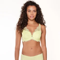7306TB Triangel BH Voorgevormd