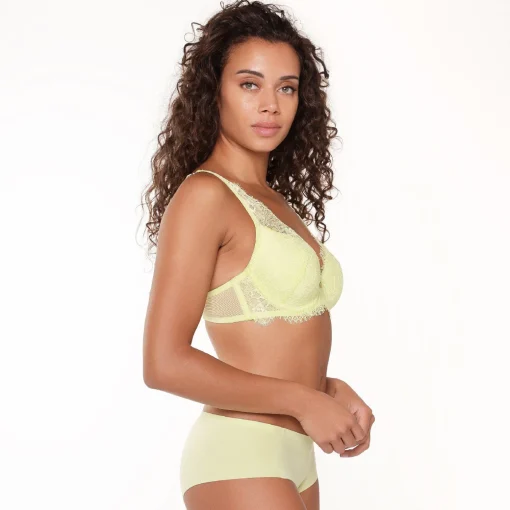 7306TB Triangel BH Voorgevormd