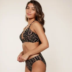 7705 Triangel voorgevormd bikini set