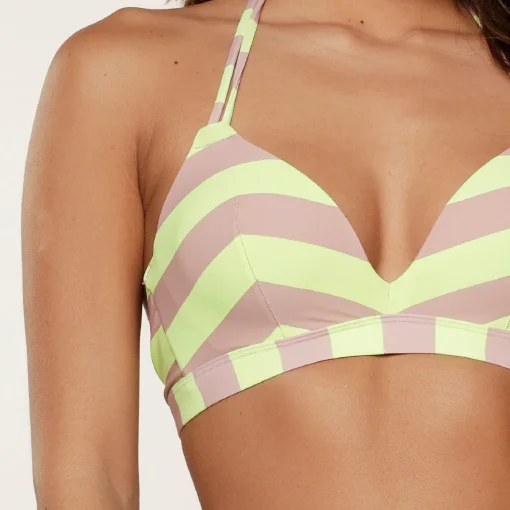 7711 Triangel voorgevormd bikini set