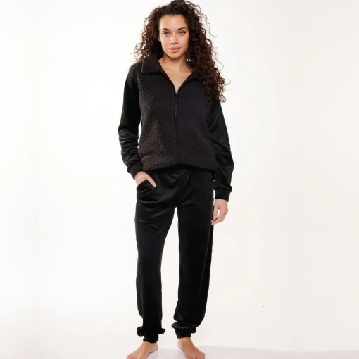 7606 Velvet fluffy Huispak